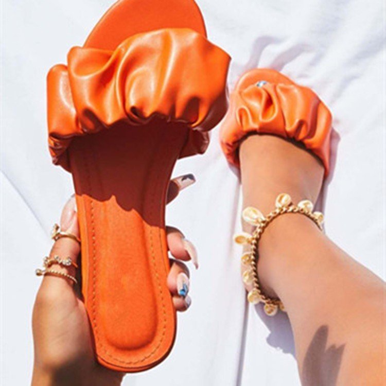 Summer Flat Slippers Pleated Design Sandals Women's Beach Shoes